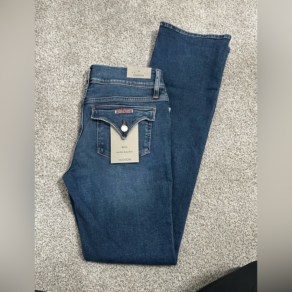 Hudson Jeans Beth mid rise baby boot Jeans